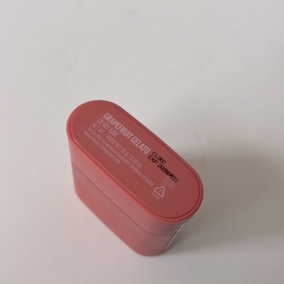 KAJA Dewy Bar Blush & Lip Balm Grapefruit Gelato - dusty rose FULL SIZE - Picture 2 of 3